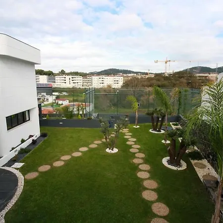 Сasa de vacaciones Requinte House Nogueira do Cravo (Aveiro)