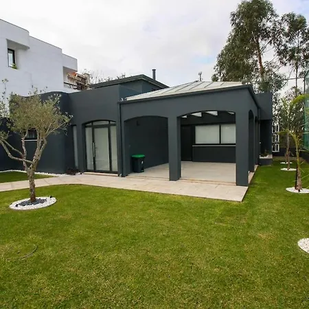 Requinte House *