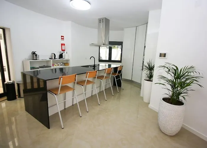 Requinte House Nogueira do Cravo (Aveiro)