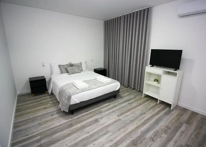 Requinte House 펜션 *